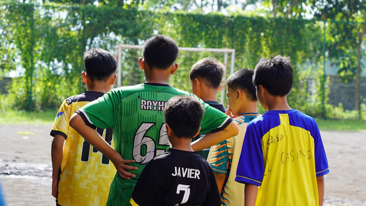 Tentang Sekolah Pertama, dan Kegelisahan Seorang Ayah